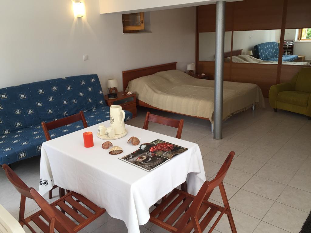 Cozy Place On The Beach Trogir Buitenkant foto