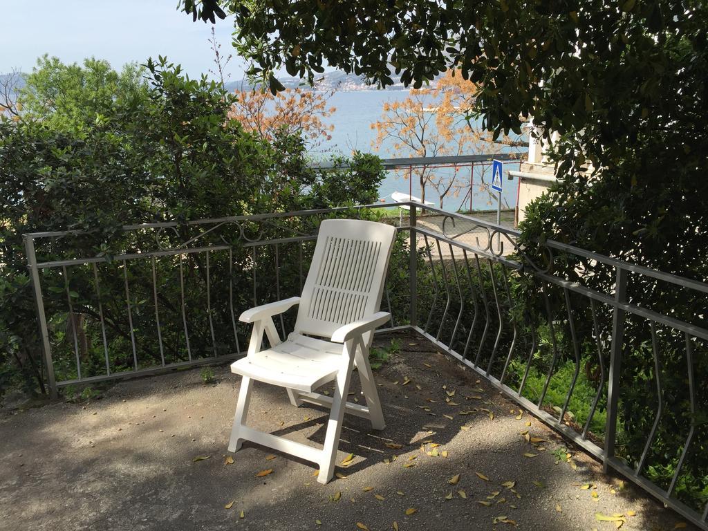 Cozy Place On The Beach Trogir Buitenkant foto
